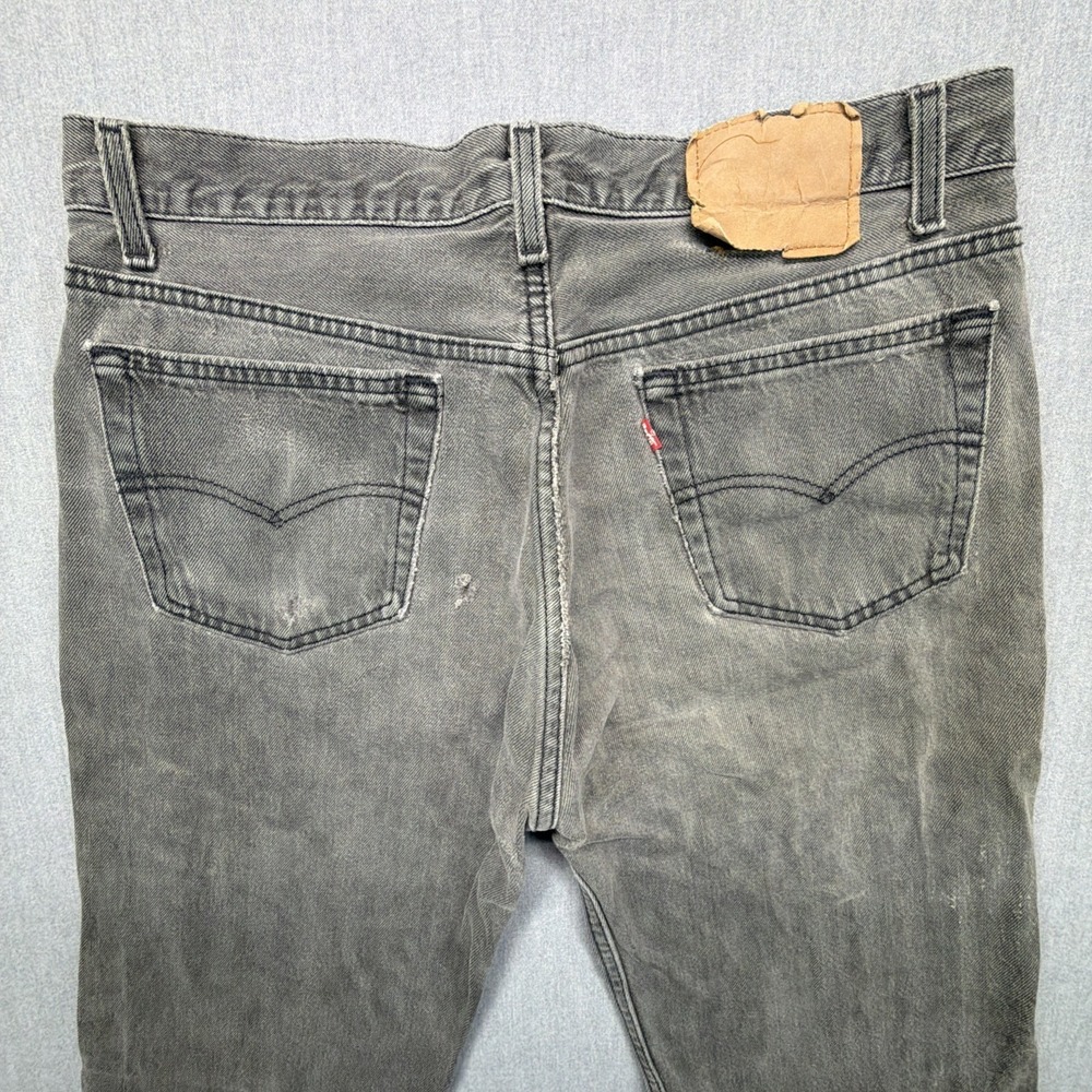Vintage Levi's Black 501 Jeans Men's 35x34 (Fits 33x33) Made In USA Distressed - Picture 3 of 16